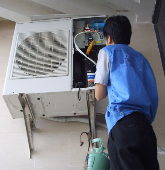 河曲空调开机无反应维修